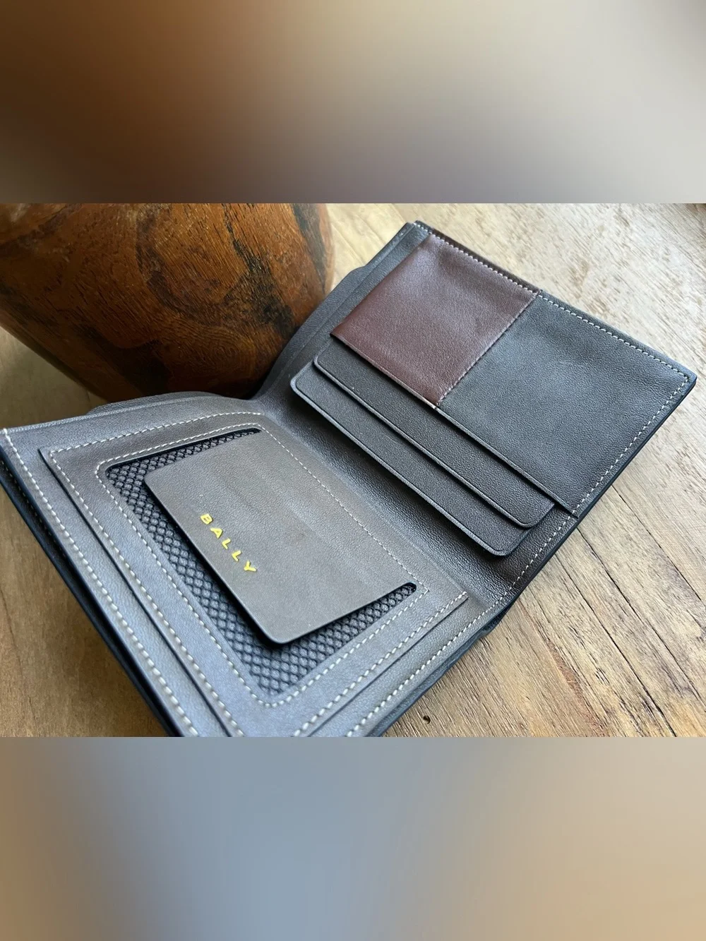 BALLY Bifold Men’s Leather Wallet Brown